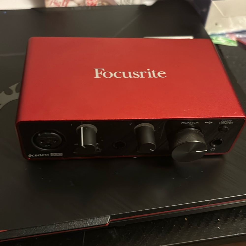 Audio input that connects to instruments and microphones